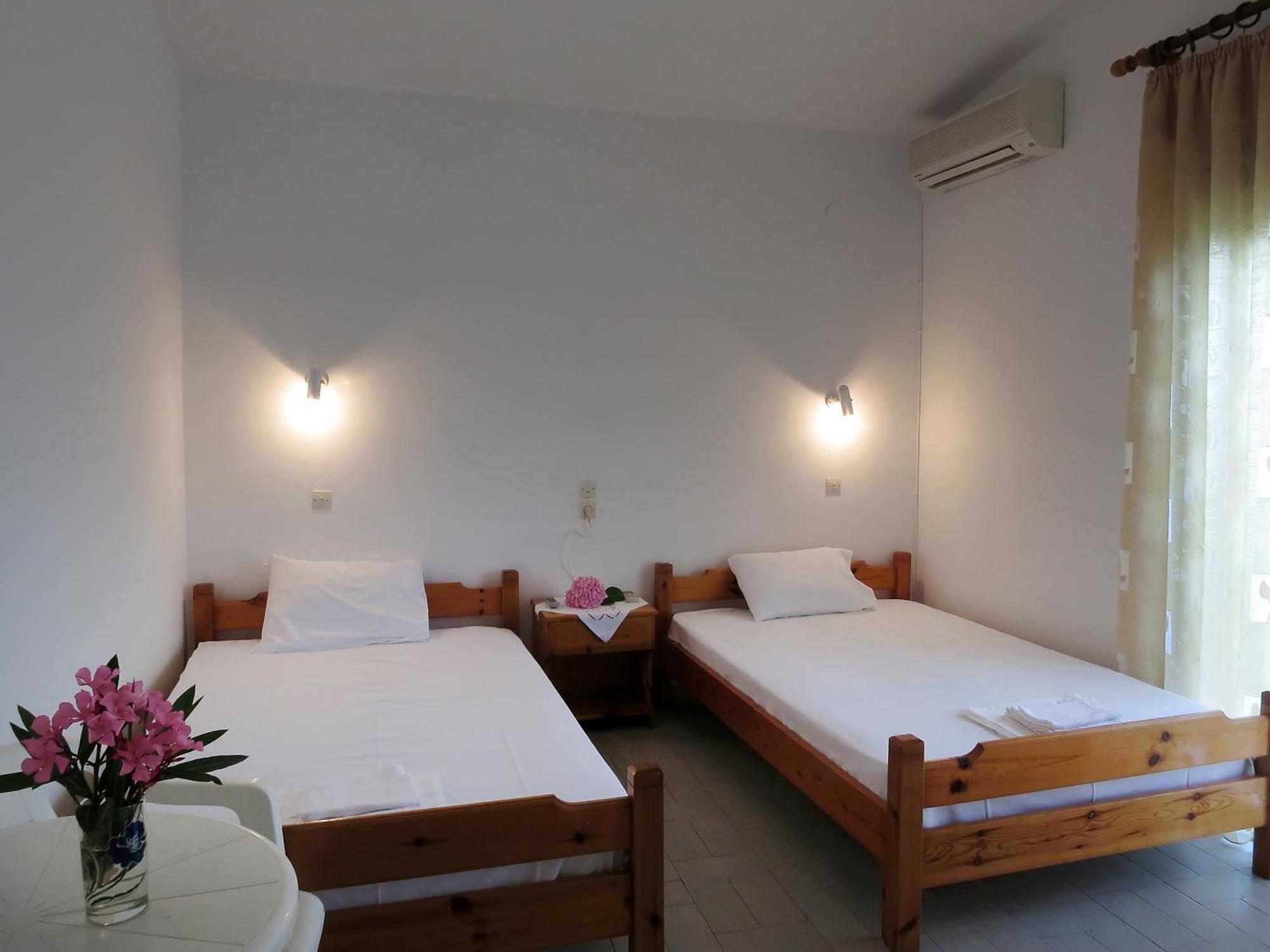 Thanasis Matsas Rooms Kamariotissa Eksteriør bilde